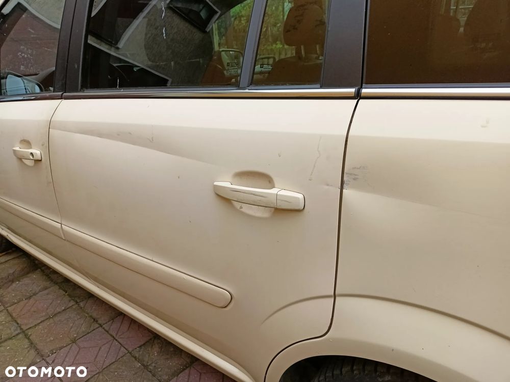 Opel Zafira 1.9 CDTI Automatik Edition - 10