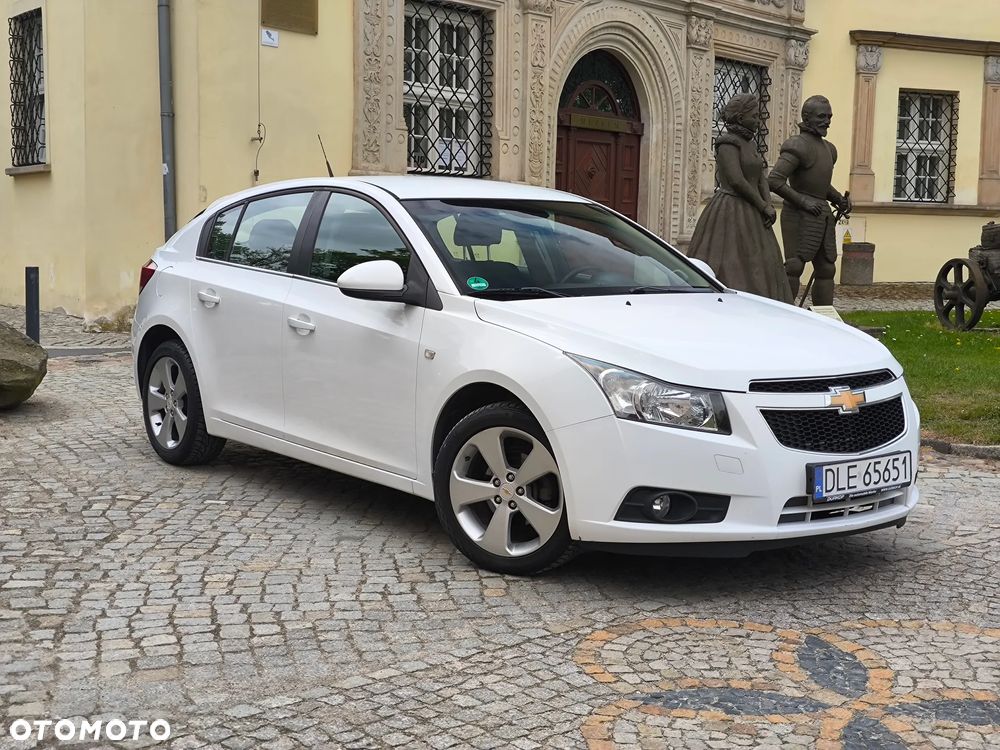 Chevrolet Cruze 1.8 LT+ - 8