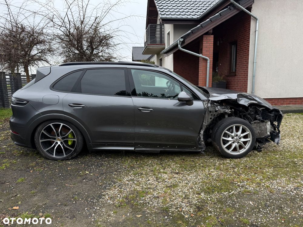 Porsche Cayenne E-Hybrid Platinum Edition - 7