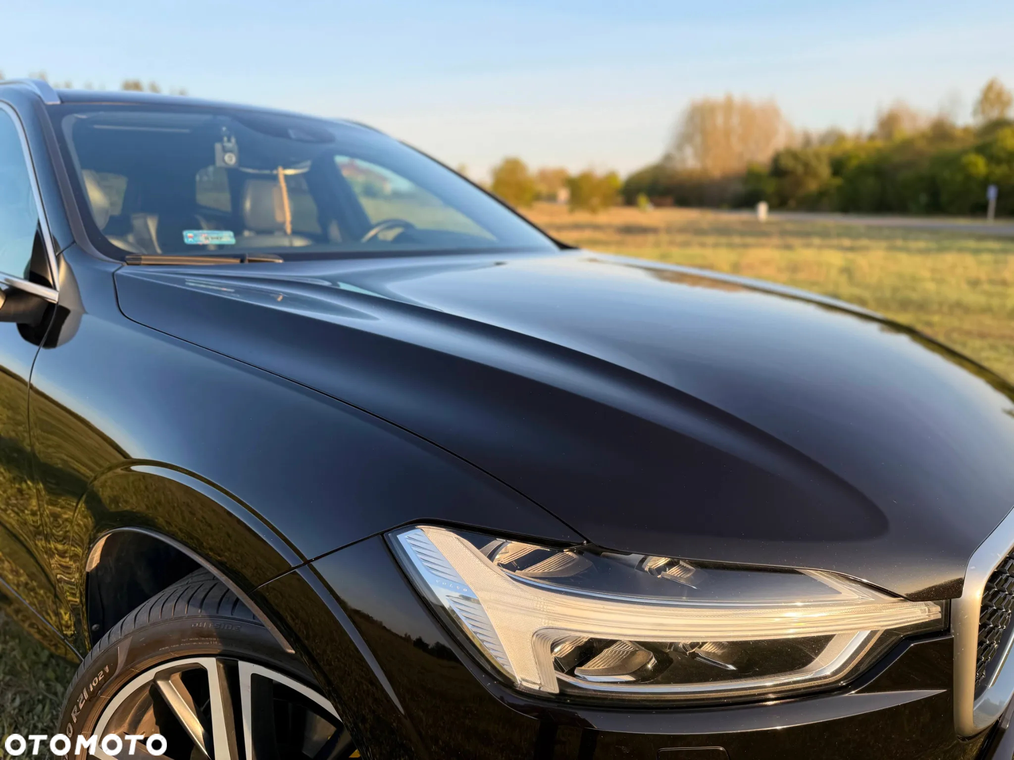 Volvo XC 60 T6 AWD R-Design - 16
