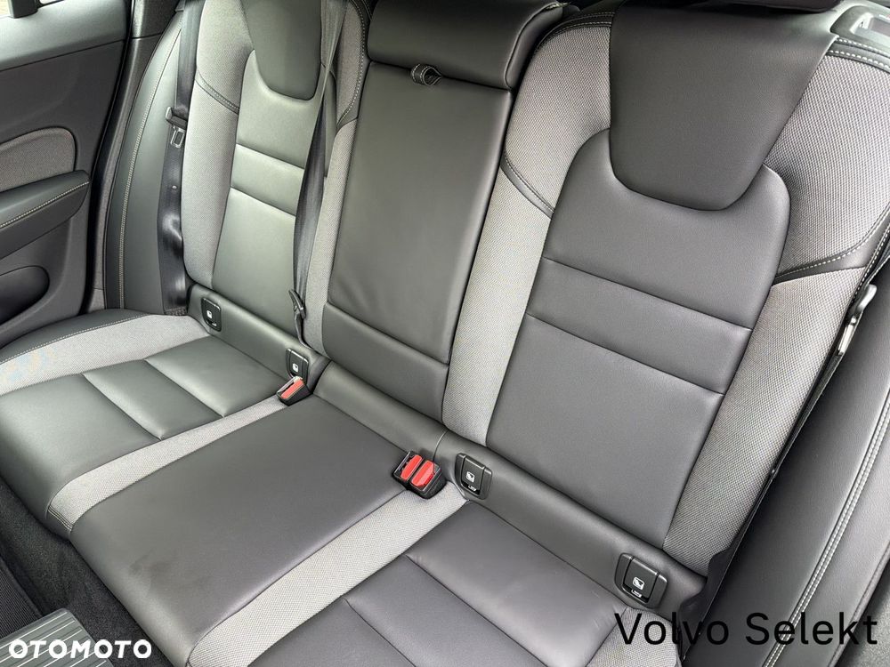 Volvo V60 - 11