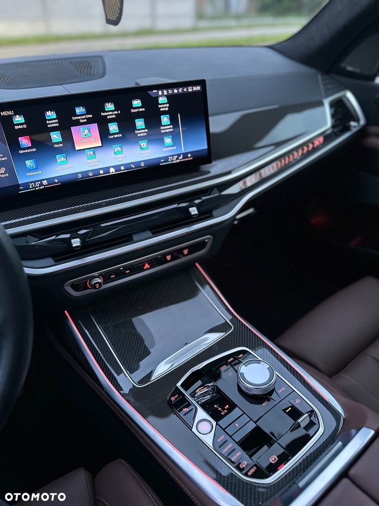 BMW X7 xDrive40i - 19