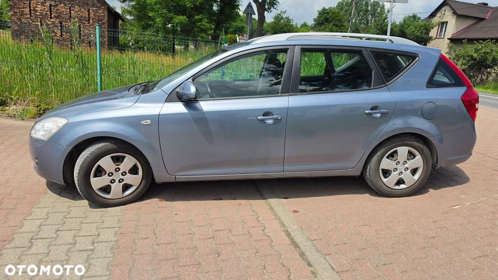 Kia Ceed 1.4 CVVT LX - 26