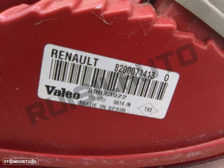 Farolim Trás Painel Esquerdo 82000_71413 Renault Clio Ii [1998_ - 4