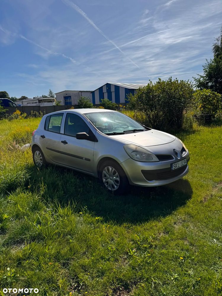Renault Clio 1.2 16V Dynamique - 3