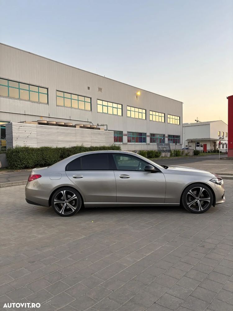 Mercedes-Benz C 300 MHEV - 3