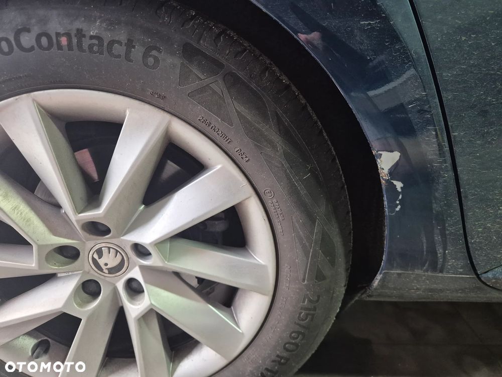 Skoda Superb 2.0 TDI Ambition - 16