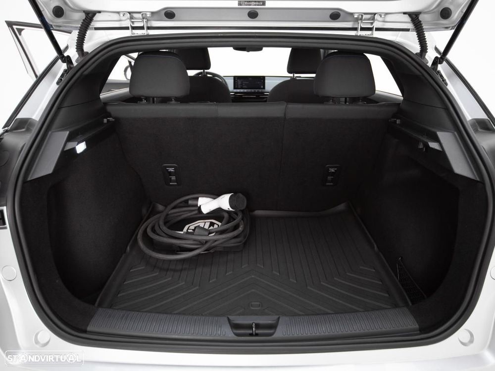 MG MG4 51 kWh Standard - 13