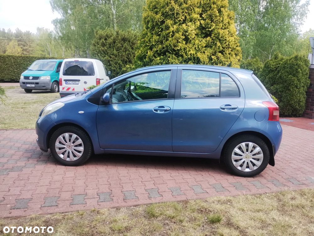 Toyota Yaris - 3