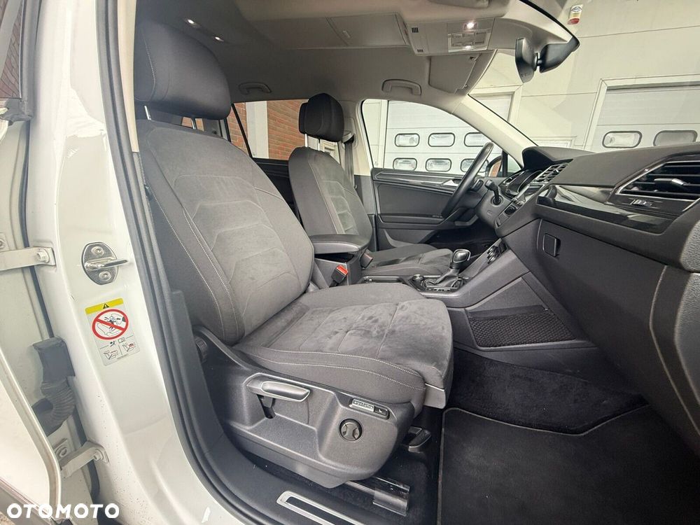 Volkswagen Tiguan - 13