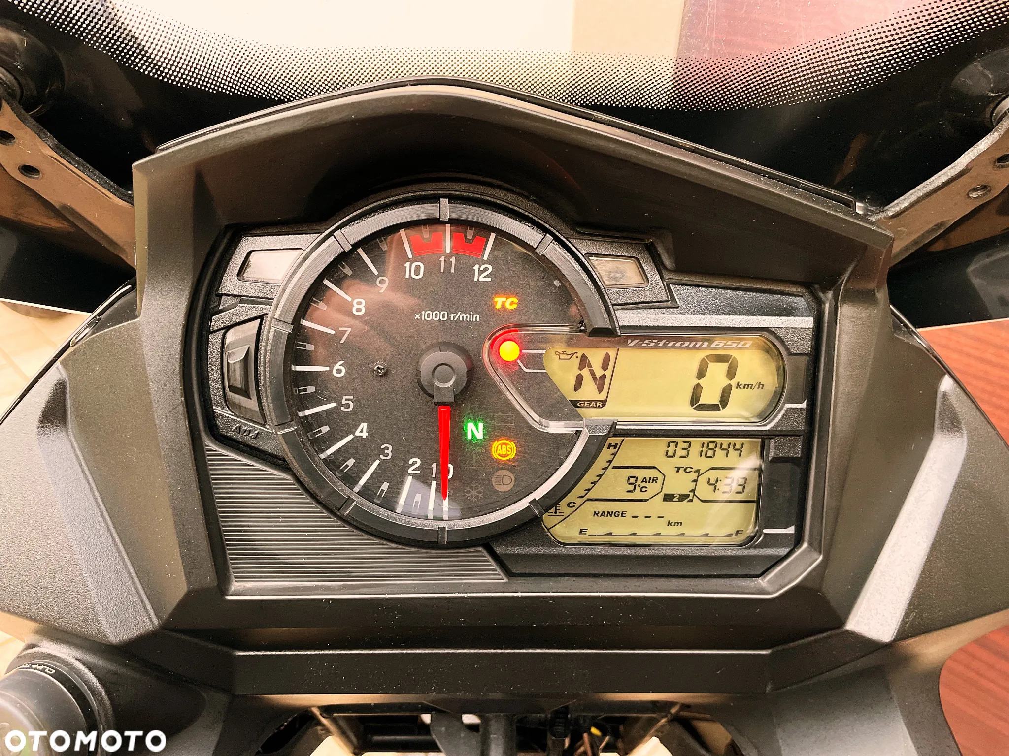 Suzuki DL - 8