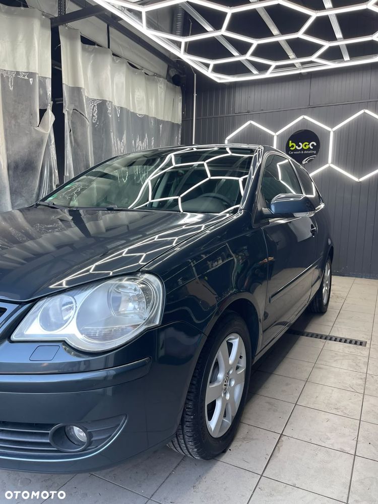 Volkswagen Polo 1.2 Blue Motion Technology Team - 12