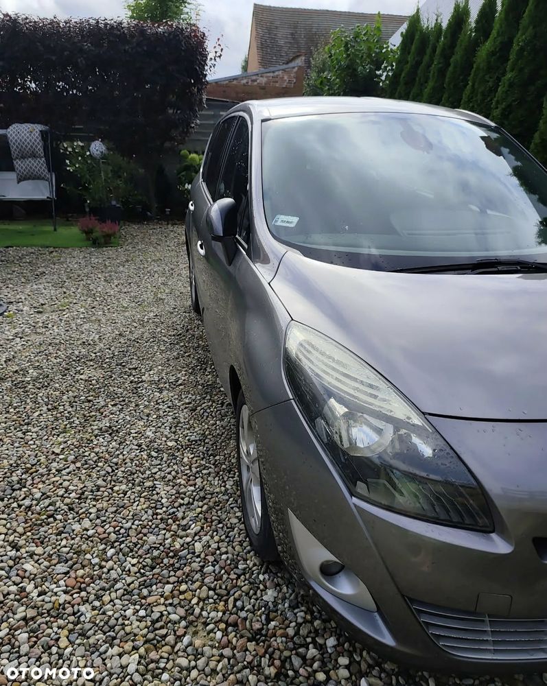 Renault Scenic dCi 130 FAP Bose Edition - 1