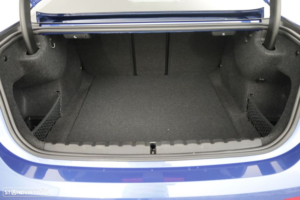 BMW 420 d xDrive Pack 50 anos M Auto - 23