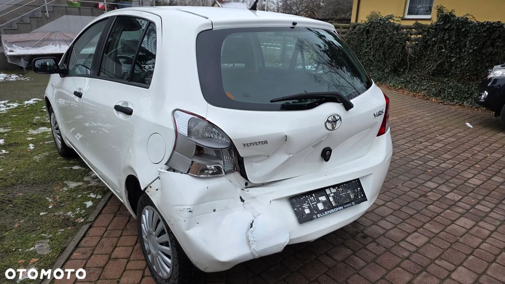 Toyota Yaris 1.0 VVT-i Cool - 18