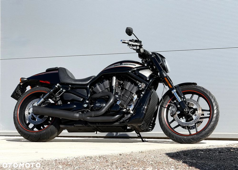 Harley-Davidson V-Rod Night Rod - 1