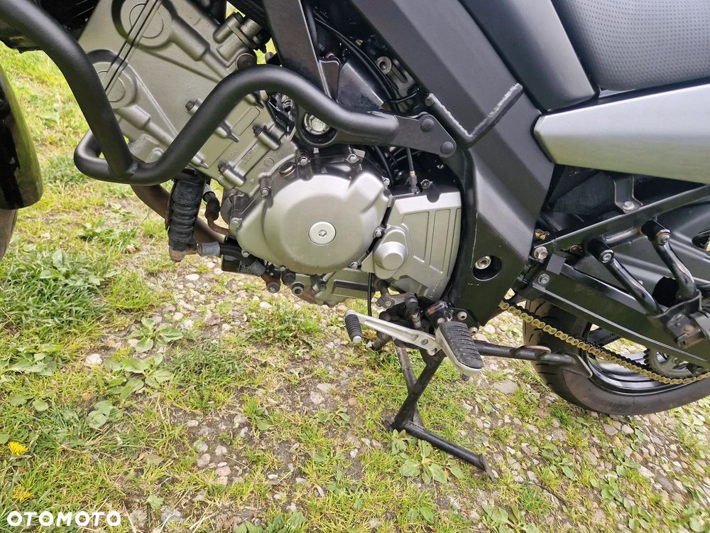 Suzuki V-STROM - 27