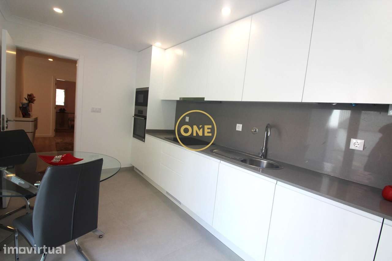 Edificio Cruzeiro Exclusivo T3 com Terraço "Oferta da Escritura" - Grande imagem: 3/17