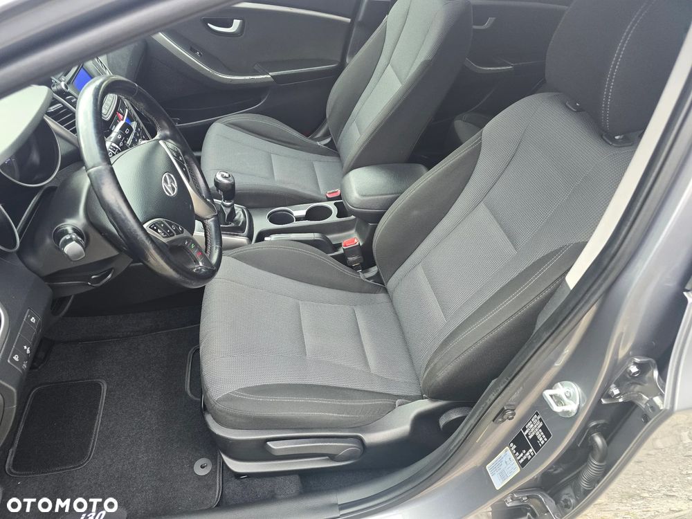 Hyundai i30 1.6 Style - 21