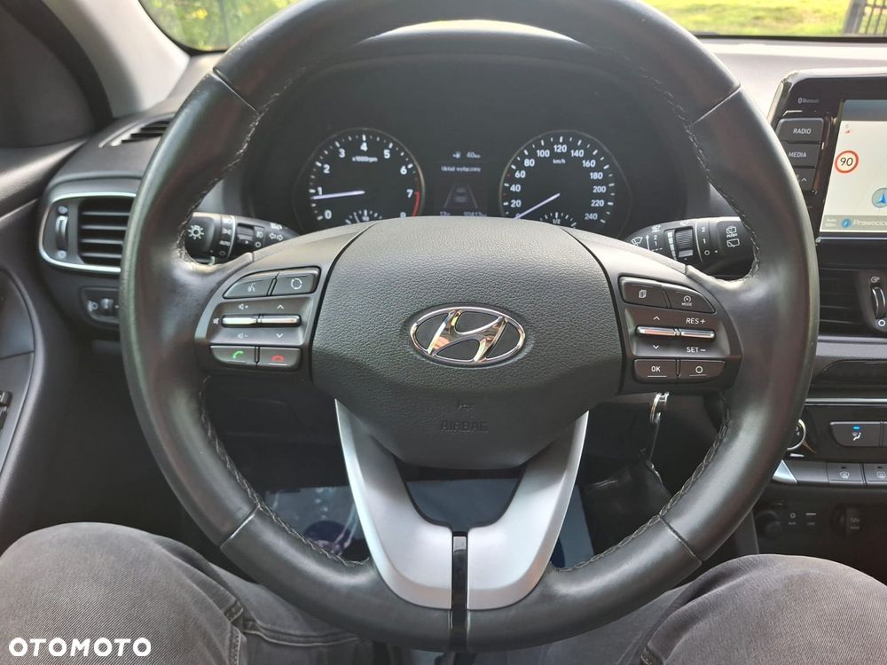 Hyundai i30 1.4 Premium - 13