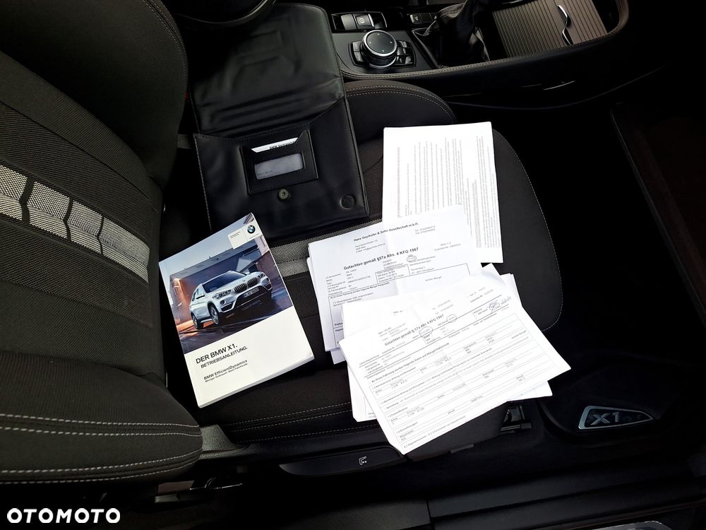 BMW X1 xDrive18d Sport Line - 34