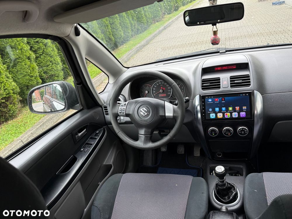 Suzuki SX4 - 6