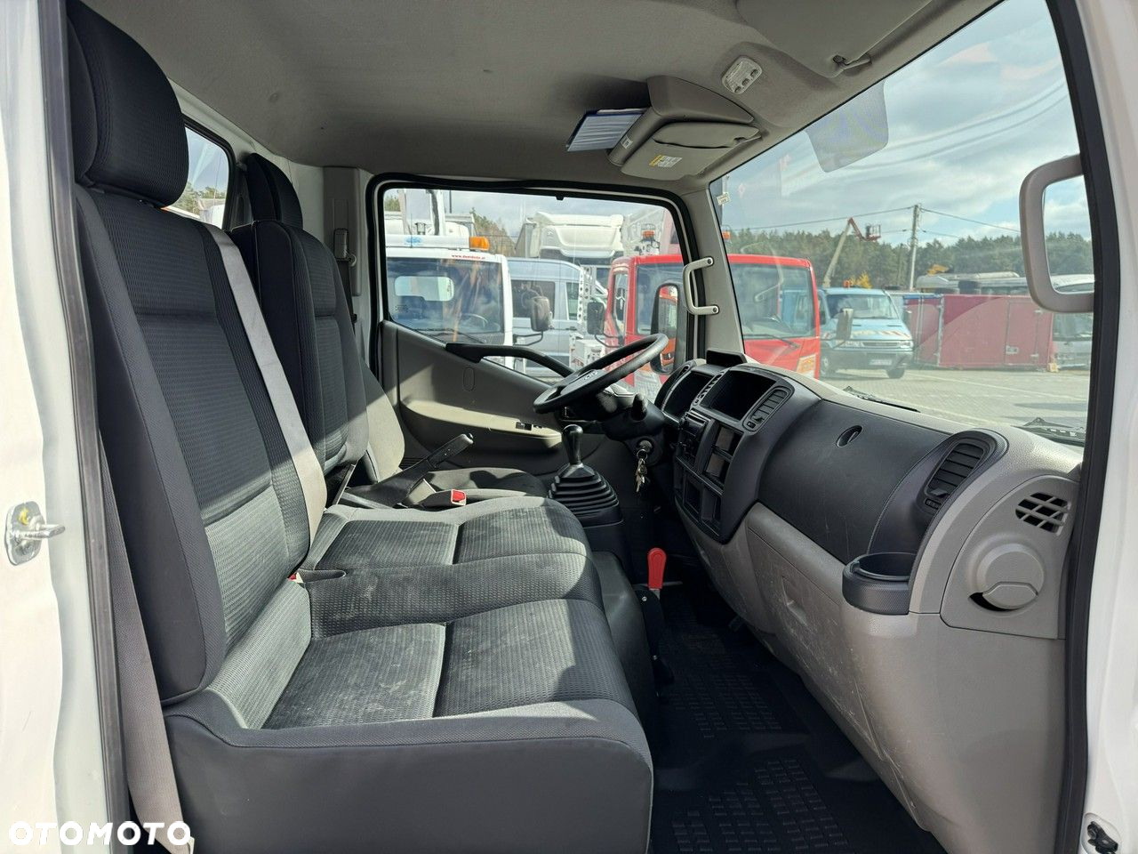 Nissan Cabstar - 27