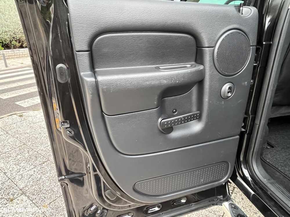 Dodge RAM 2500 5.7L V8 Hemi - 27