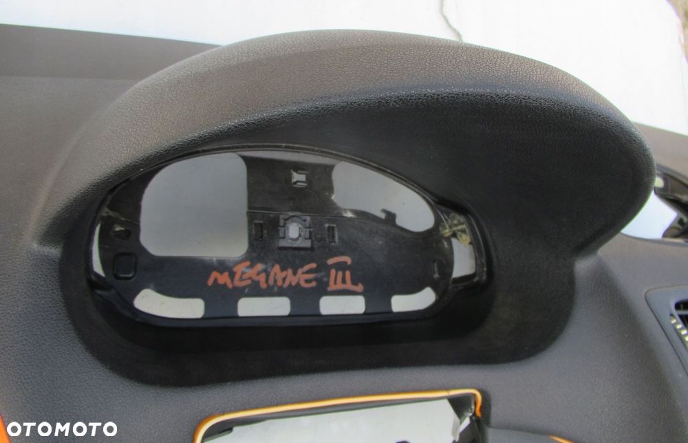 RENAULT MEGANE III DESKA ROZDZIELCZA KONSOLA - 10
