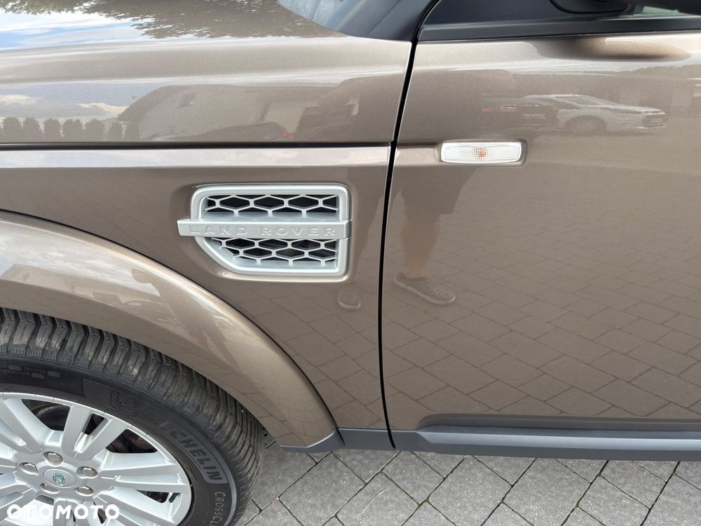 Land Rover Discovery - 4