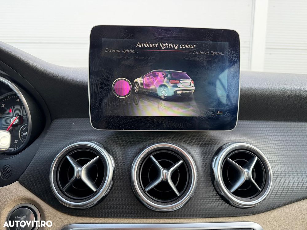 Mercedes-Benz GLA 200 d 7G-DCT Style - 28