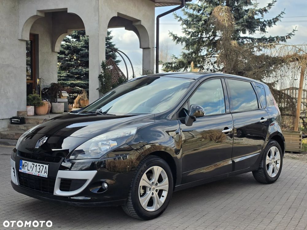 Renault Scenic - 1