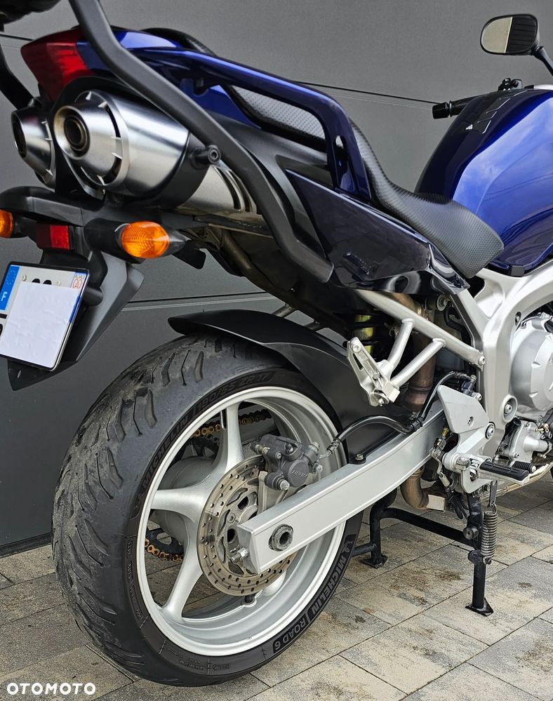 Yamaha FZ6 - 17