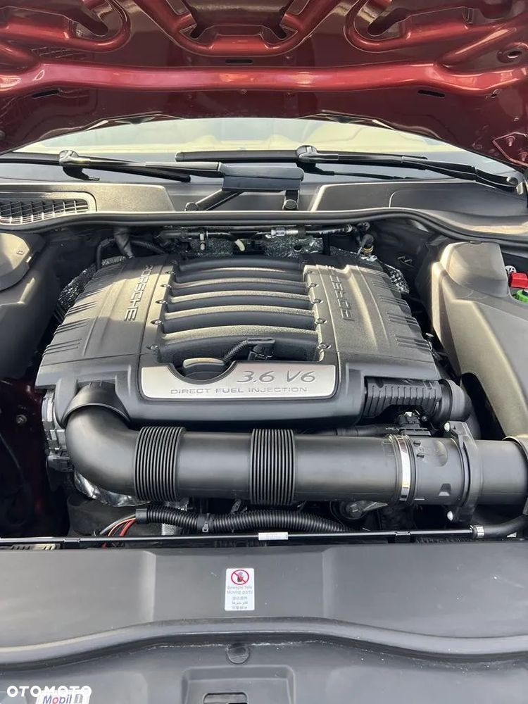 Porsche Cayenne Standard - 26
