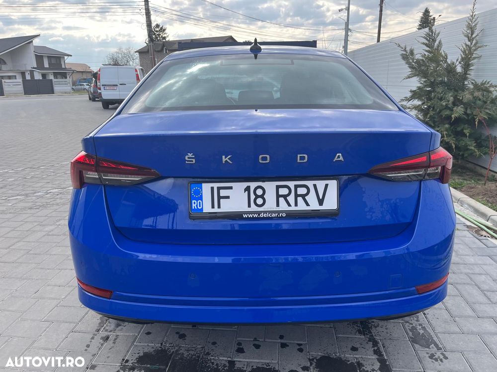 Skoda Octavia 2.0 TDI DSG Ambition - 3