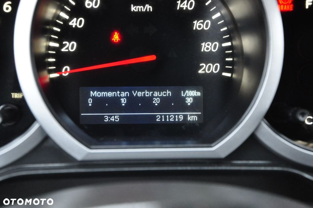 Suzuki Grand Vitara 1.9 DDiS - 37