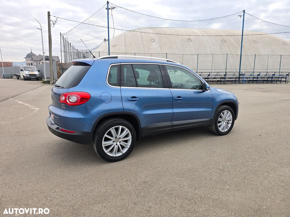 Volkswagen Tiguan - 4