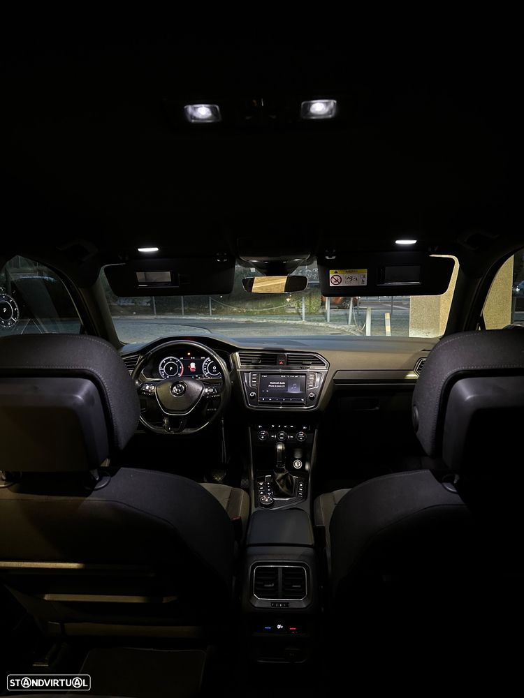 VW Tiguan 2.0 TDI R-Line DSG 4Motion - 8