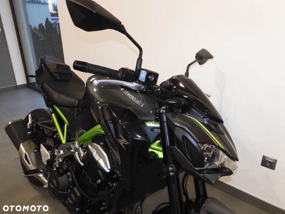 Kawasaki Z 900 - 3