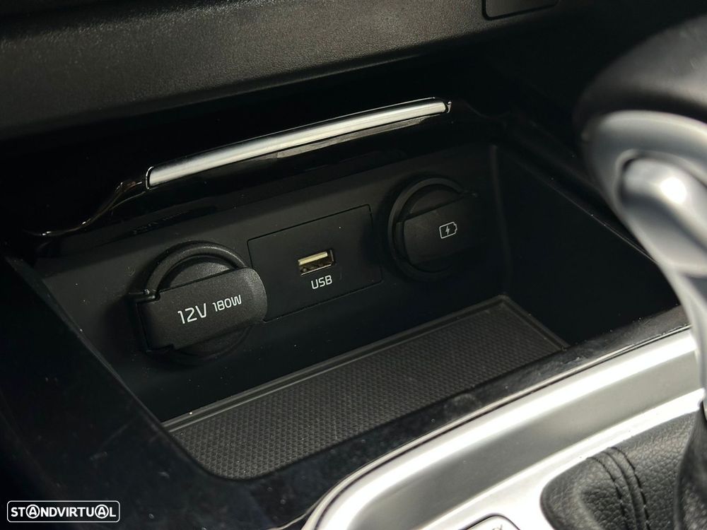 Kia XCeed 1.6 GDi PHEV Tech - 25
