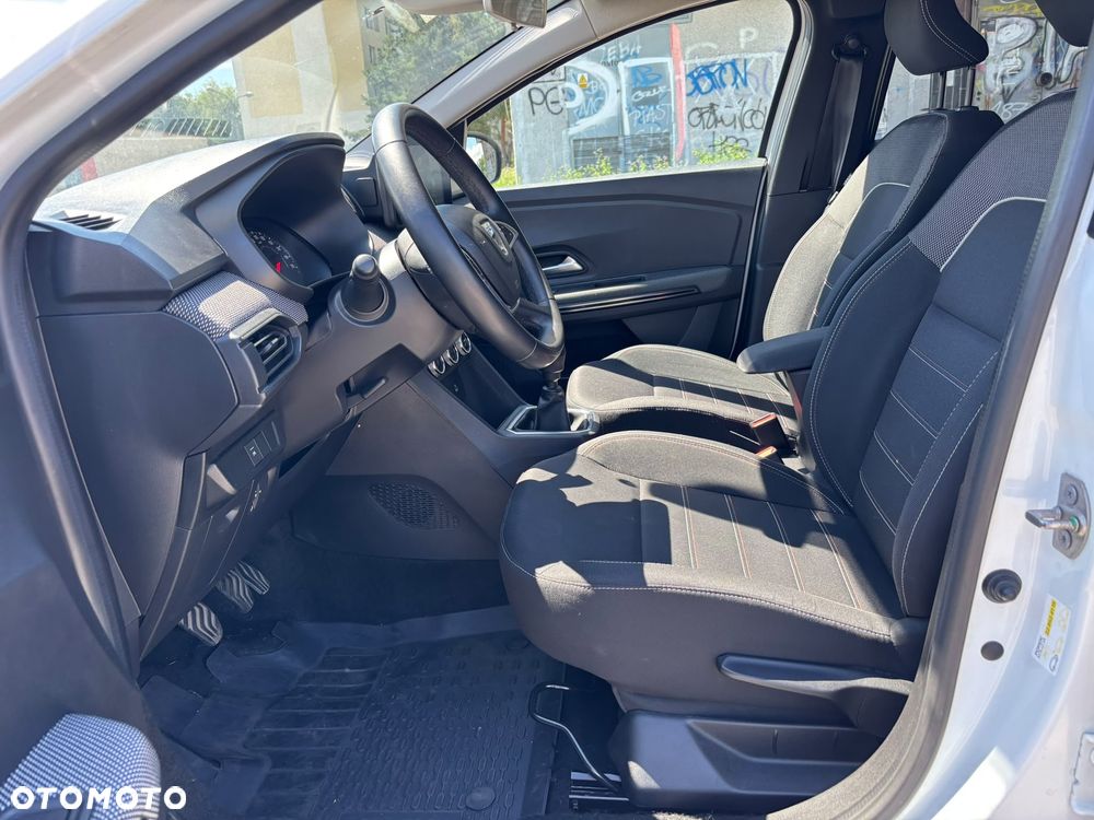 Dacia Jogger 1.0 TCe SL Extreme 7os - 37