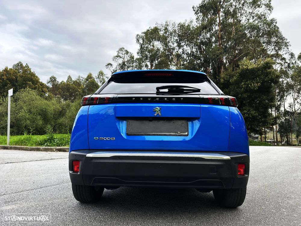 Peugeot e-2008 Allure+ - 28