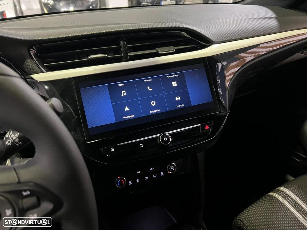 Opel Corsa 1.2 T GS - 22