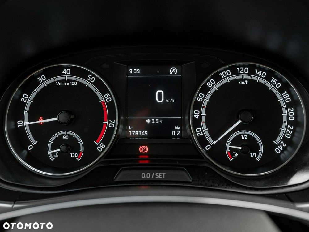 Skoda Fabia 1.0 TSI Ambition - 16