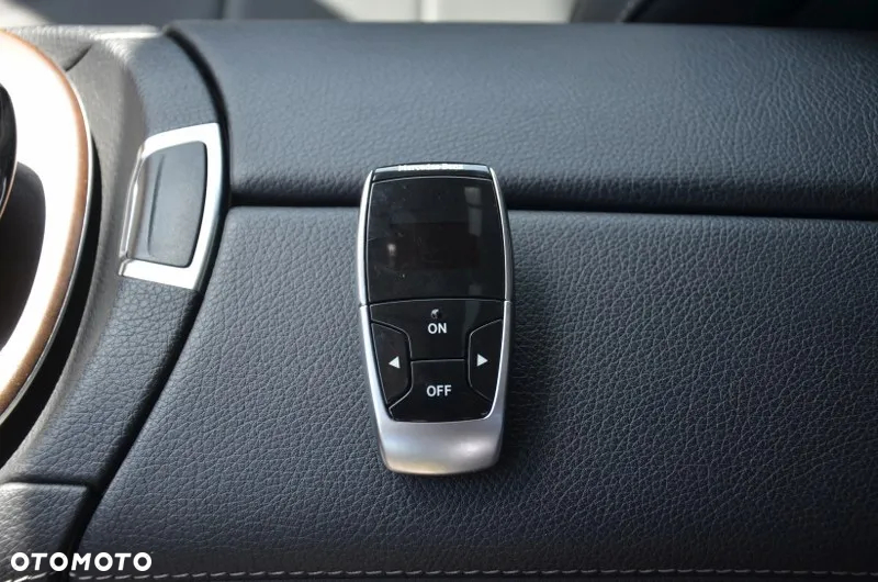 Mercedes-Benz Klasa E 350 d 4Matic T 9G-TRONIC Avantgarde - 8