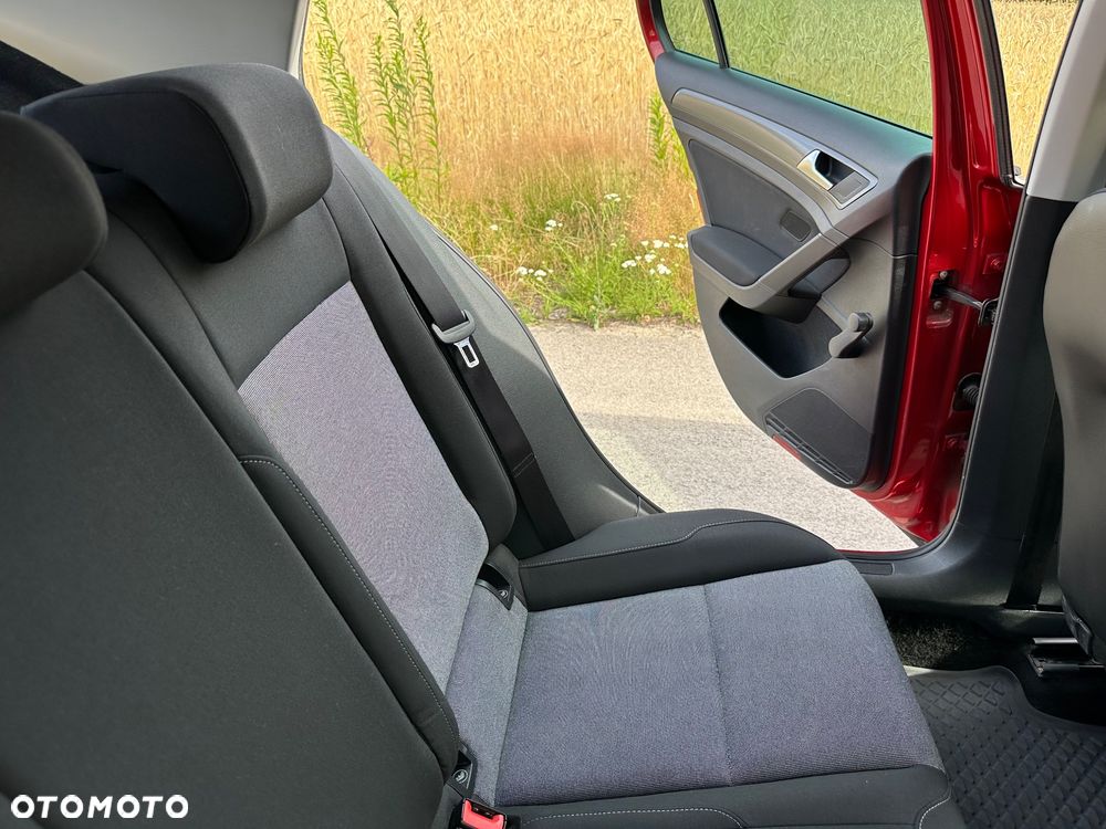Volkswagen Golf 1.2 TSI BMT Trendline EU6 - 21