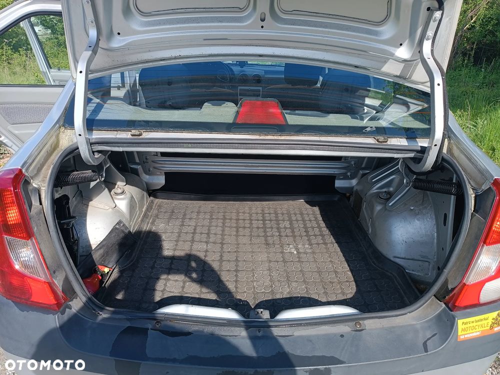 Dacia Logan 1.4 Laureate - 10