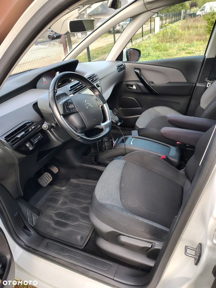 Citroën C4 Picasso 1.2 PureTech MoreLife S&S EAT6 - 10
