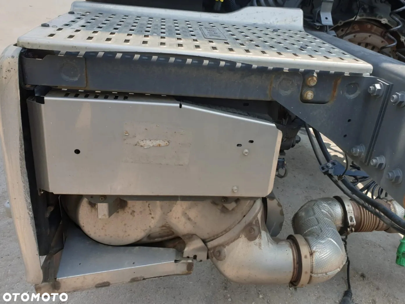 KATALIZATOR FILTR DPF DAF XF 106 3-OSIOWY - 2