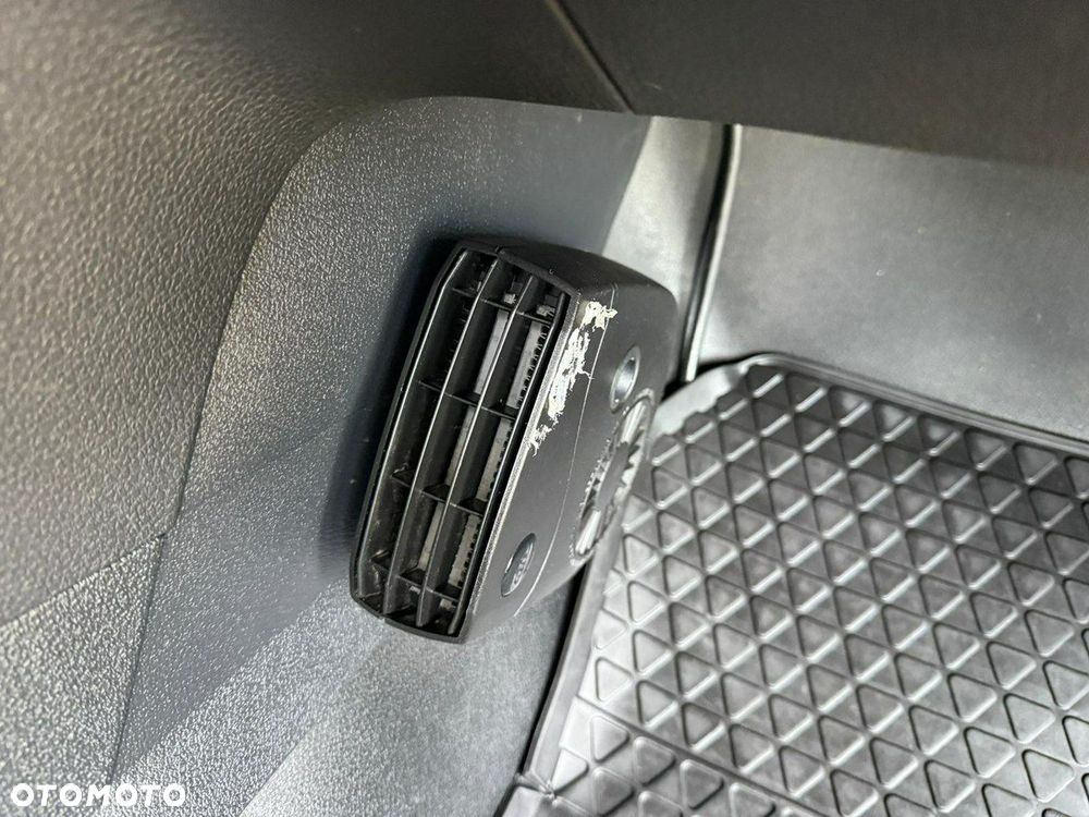 Volkswagen Caddy - 22